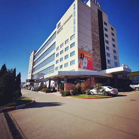 Hotel Elit Pernik Экстерьер фото